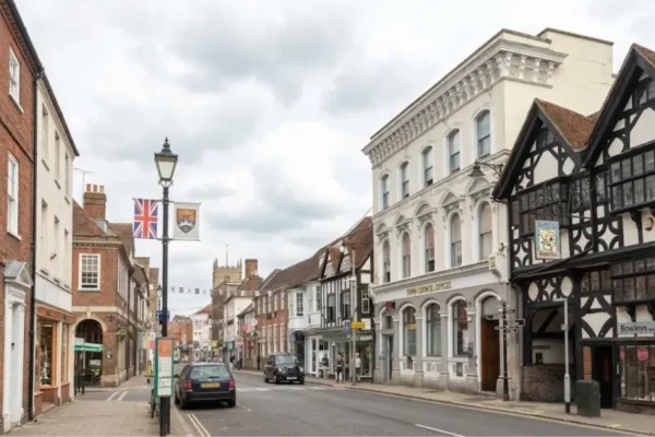How to Prepare Your Farnham Home for a Successful Autumn Sale